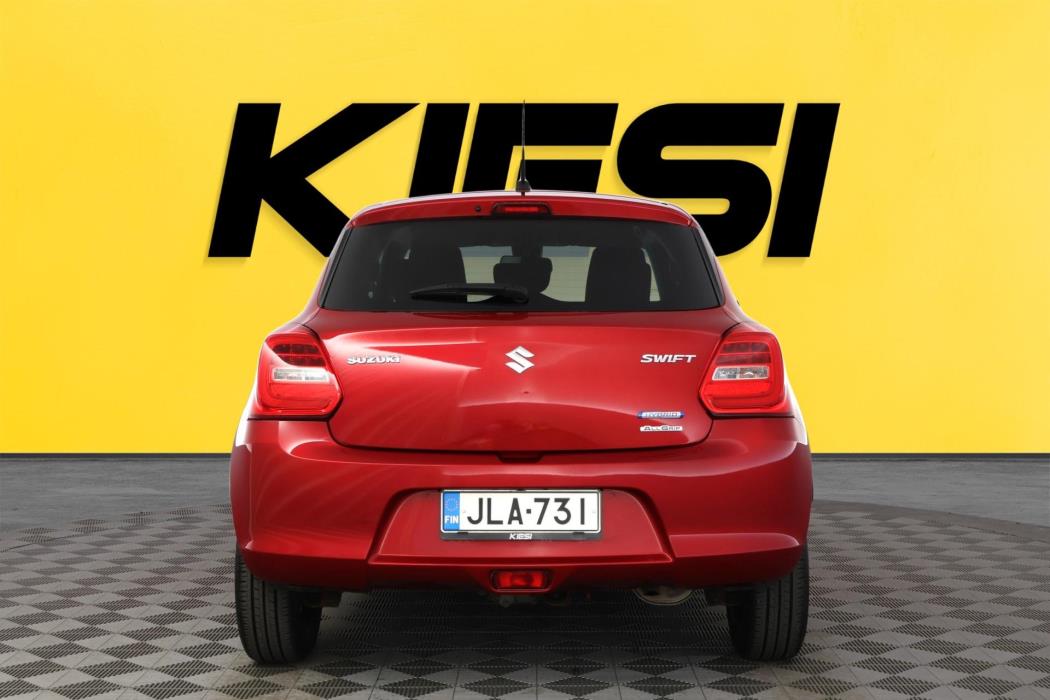 SUZUKI Swift 2018