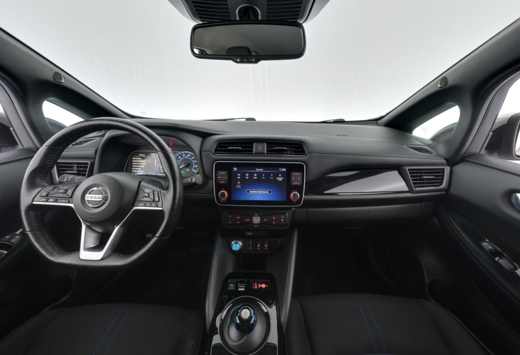 NISSAN Leaf 2021