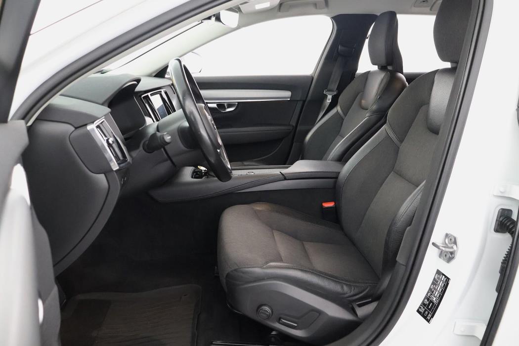 VOLVO V90 2019