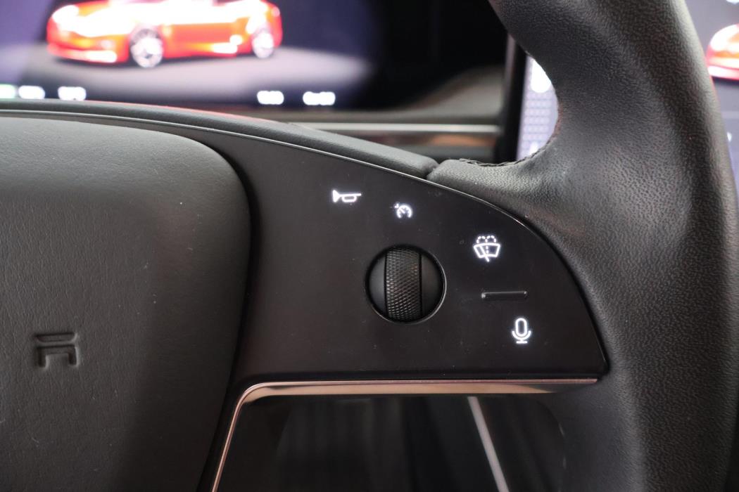TESLA Model S 2023