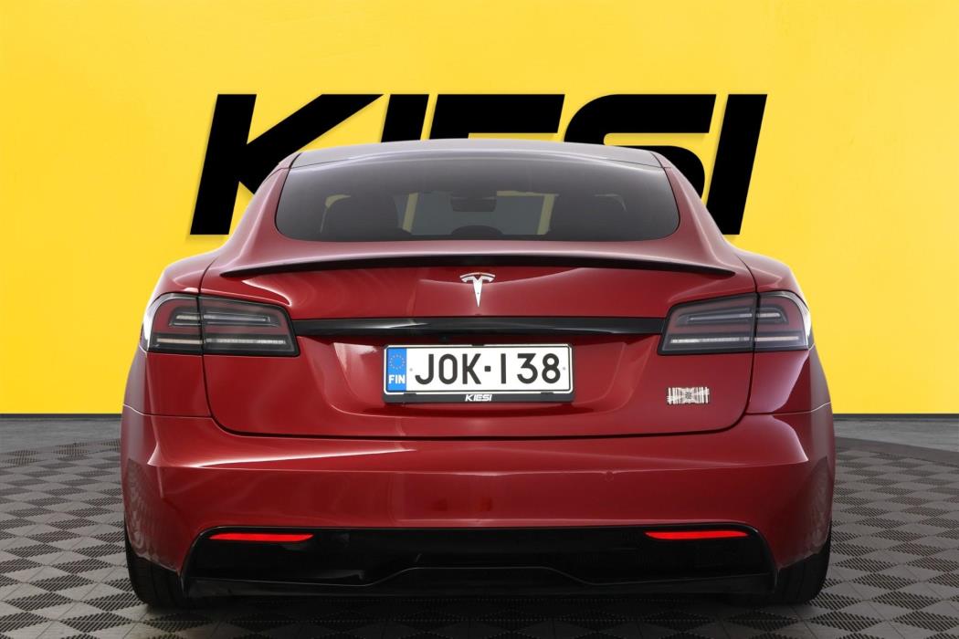 TESLA Model S 2023