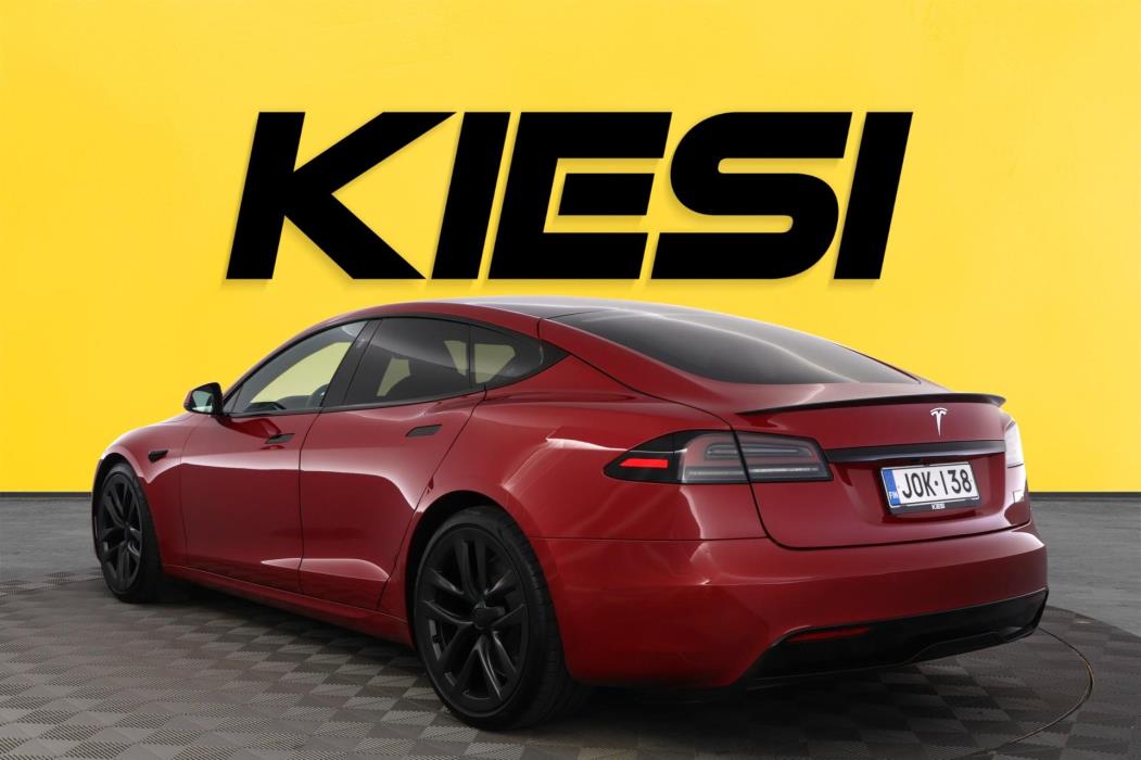 TESLA Model S 2023