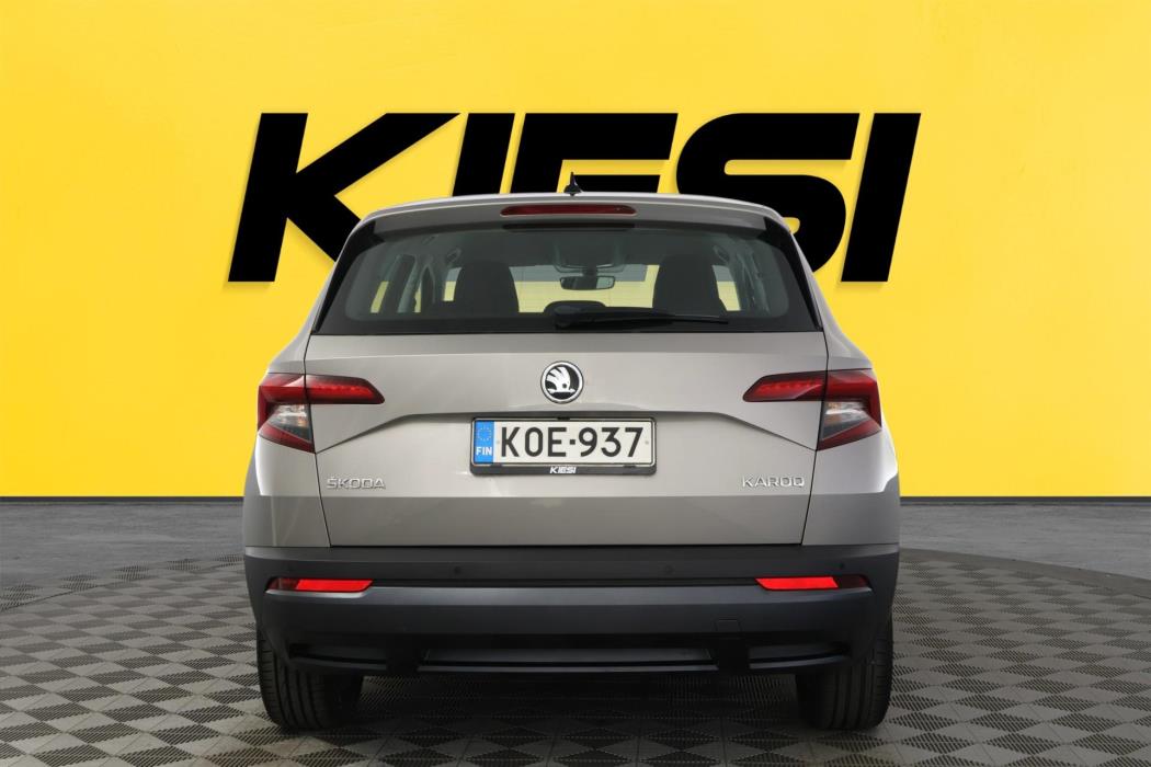 SKODA Karoq 2019