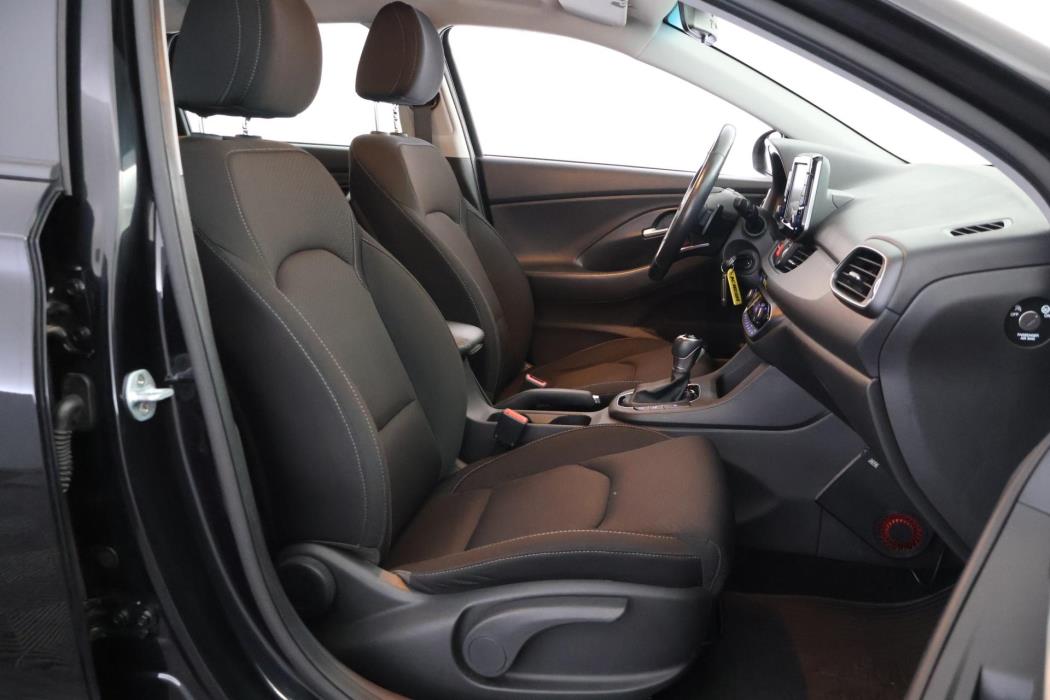 HYUNDAI i30 2019
