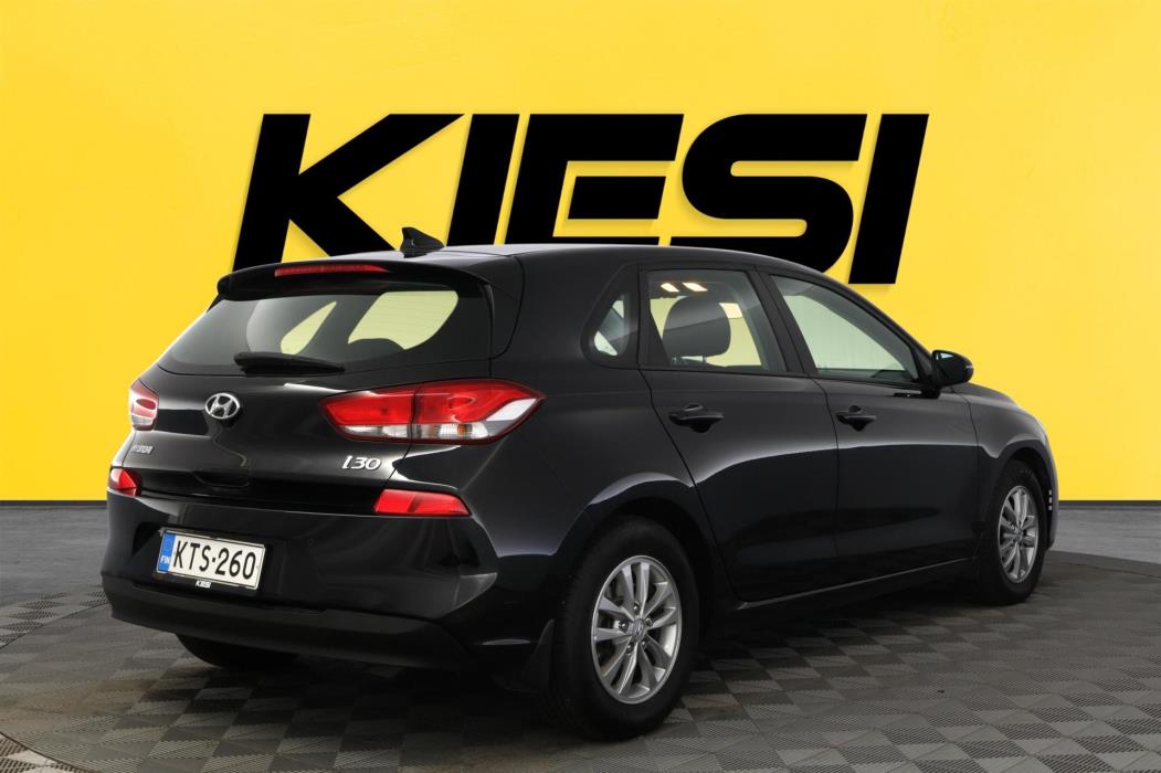 HYUNDAI i30 2019