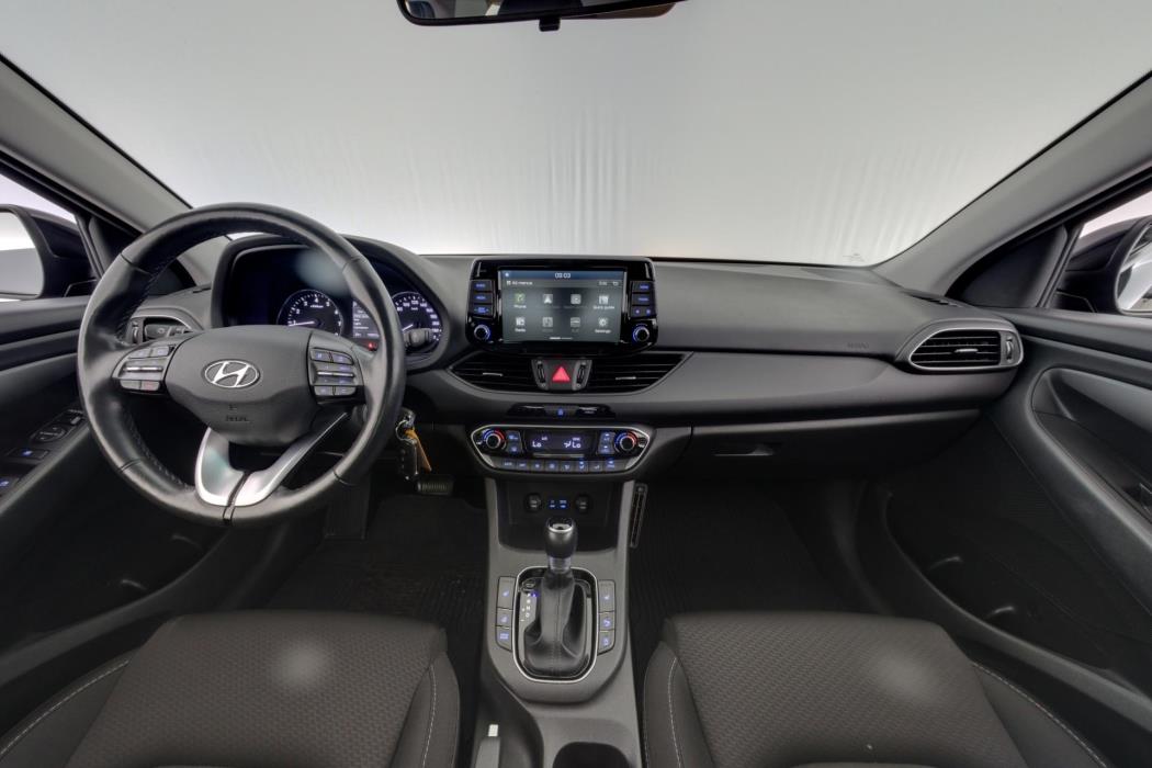 HYUNDAI i30 2019