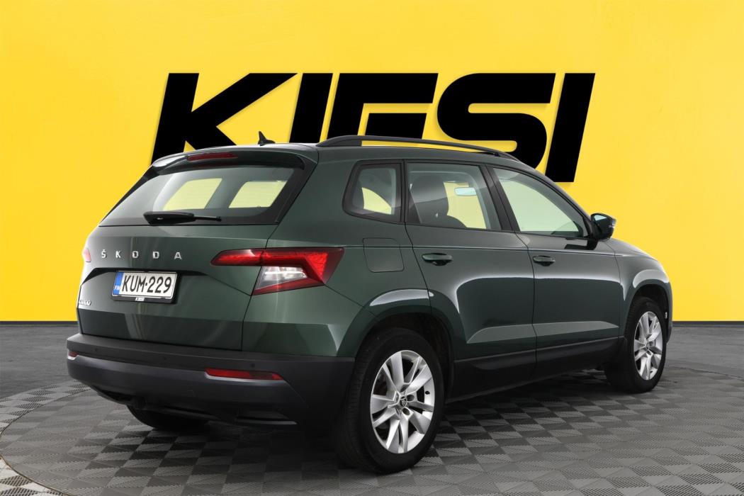 SKODA Karoq 2021