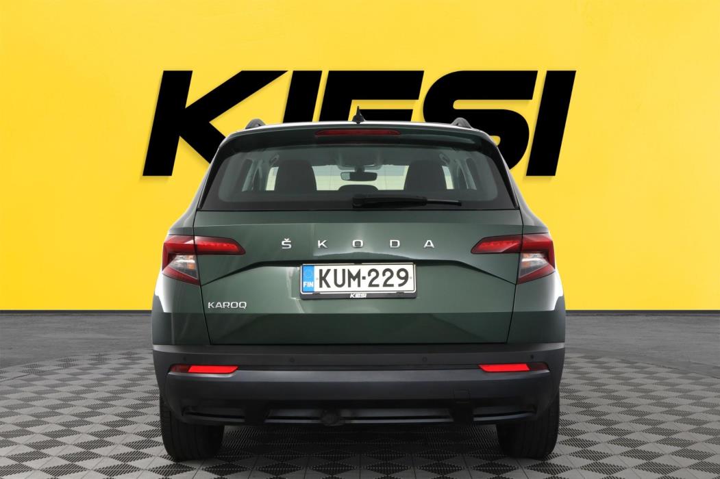 SKODA Karoq 2021