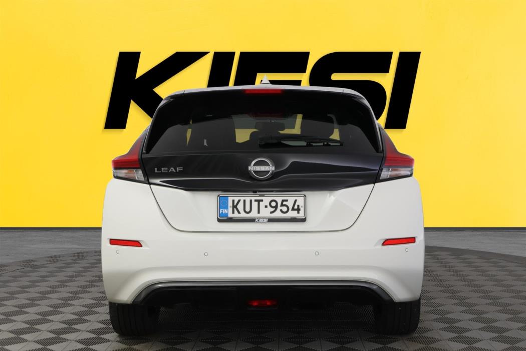 NISSAN Leaf 2022