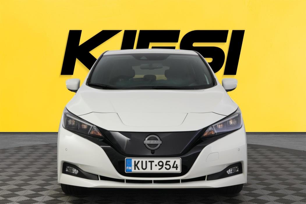 NISSAN Leaf 2022
