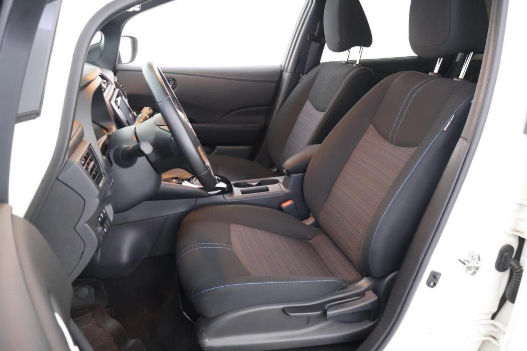 NISSAN Leaf 2022