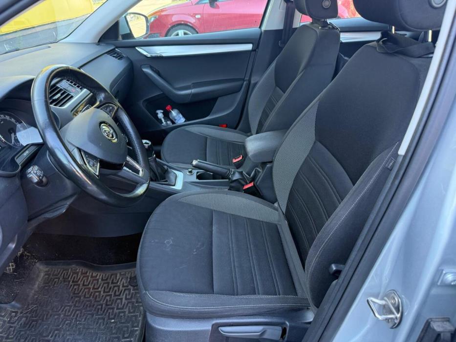SKODA Octavia 2019
