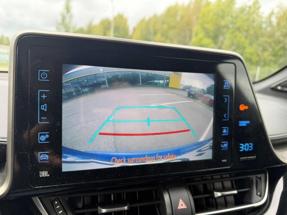 TOYOTA C-HR 2018