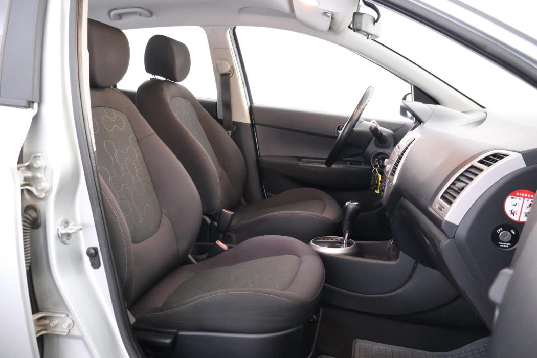 HYUNDAI i20 2010