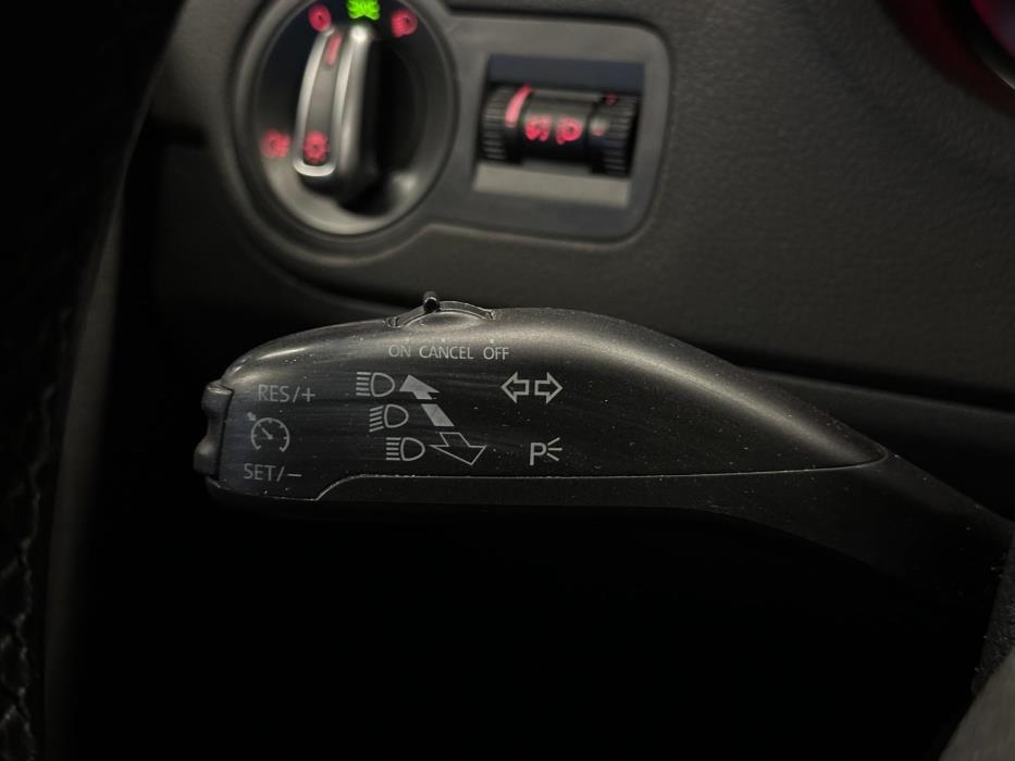 VOLKSWAGEN Polo 2009