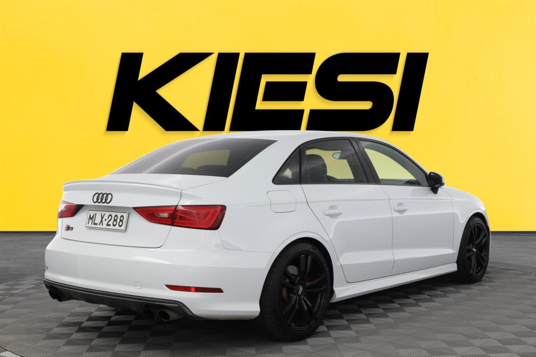 AUDI S3 2014