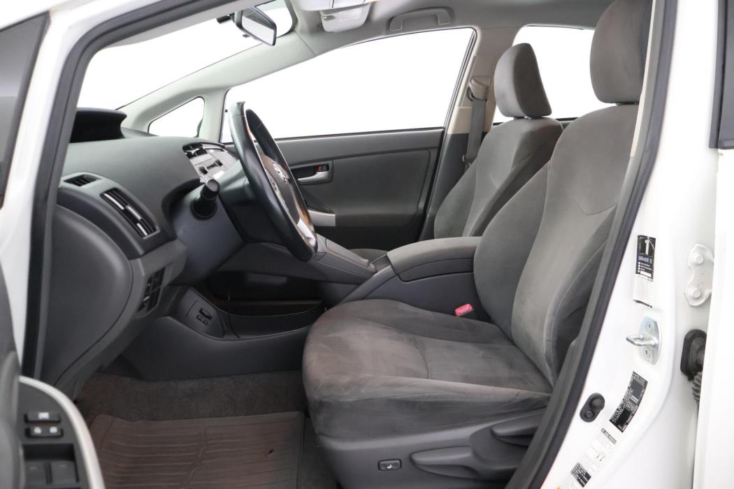 TOYOTA Prius 2010