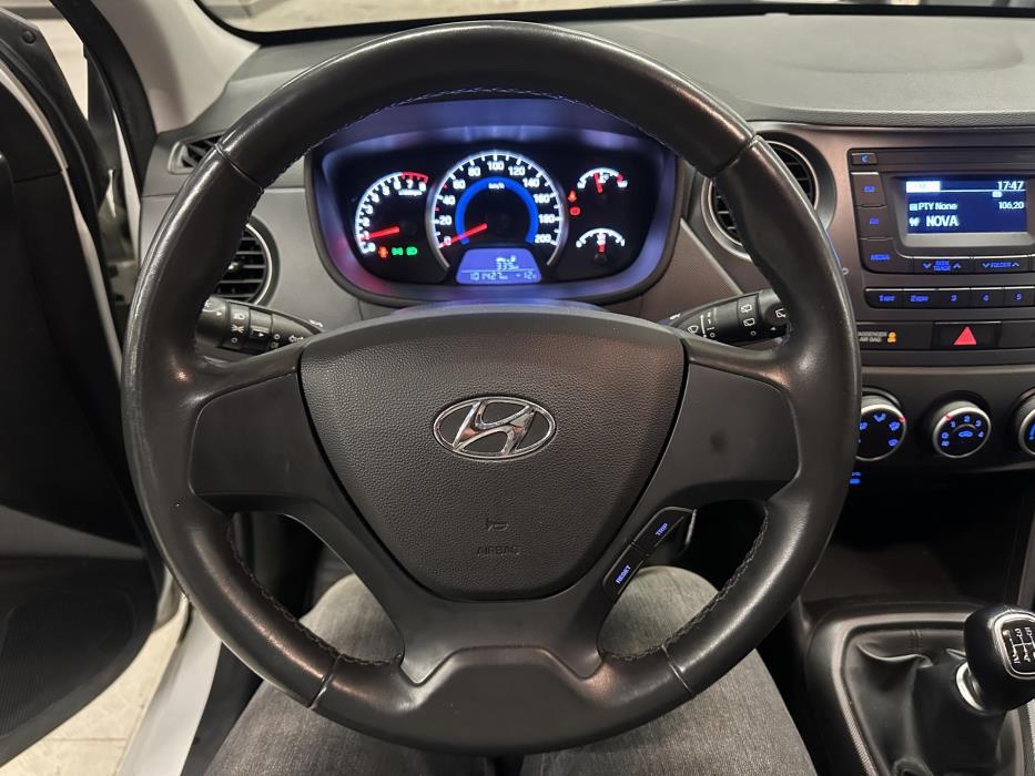HYUNDAI i10 2019