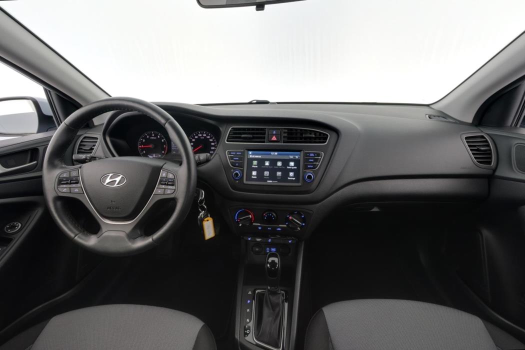 HYUNDAI i20 2019
