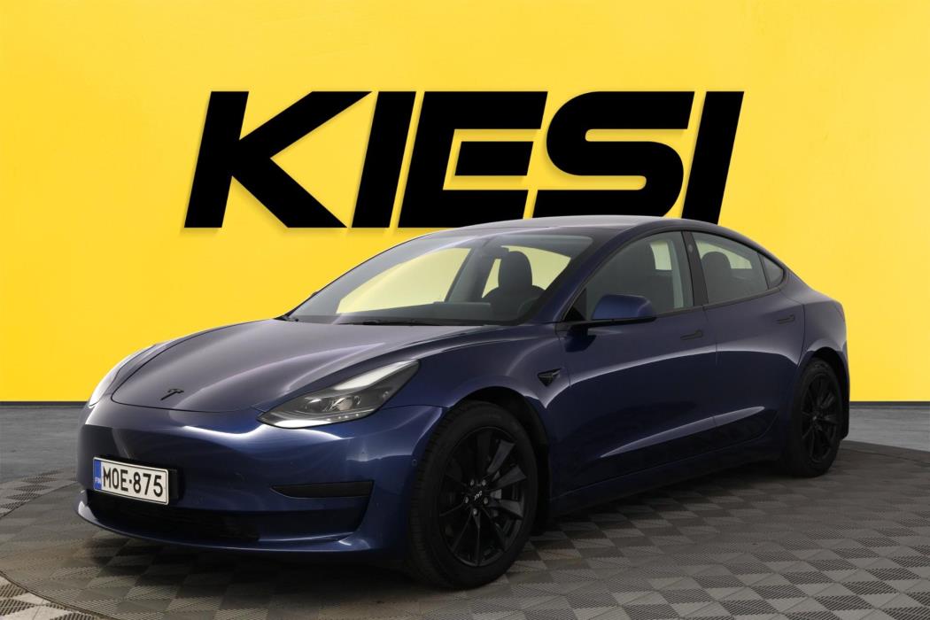TESLA Model 3 2021