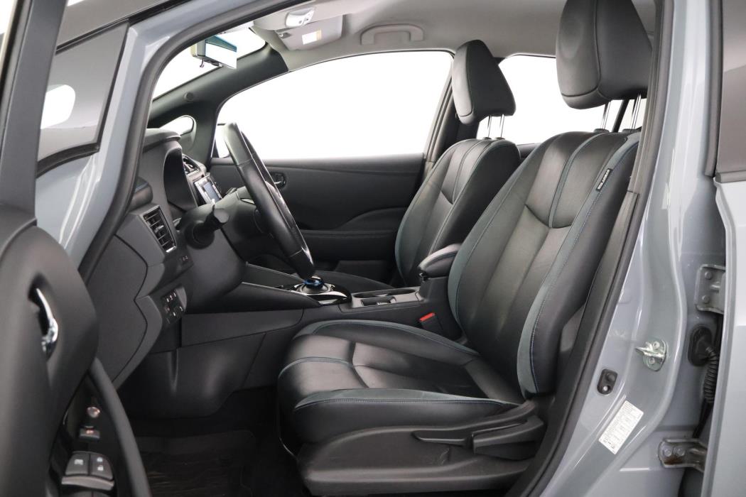 NISSAN Leaf 2022