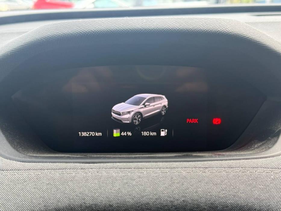 SKODA Enyaq 2022
