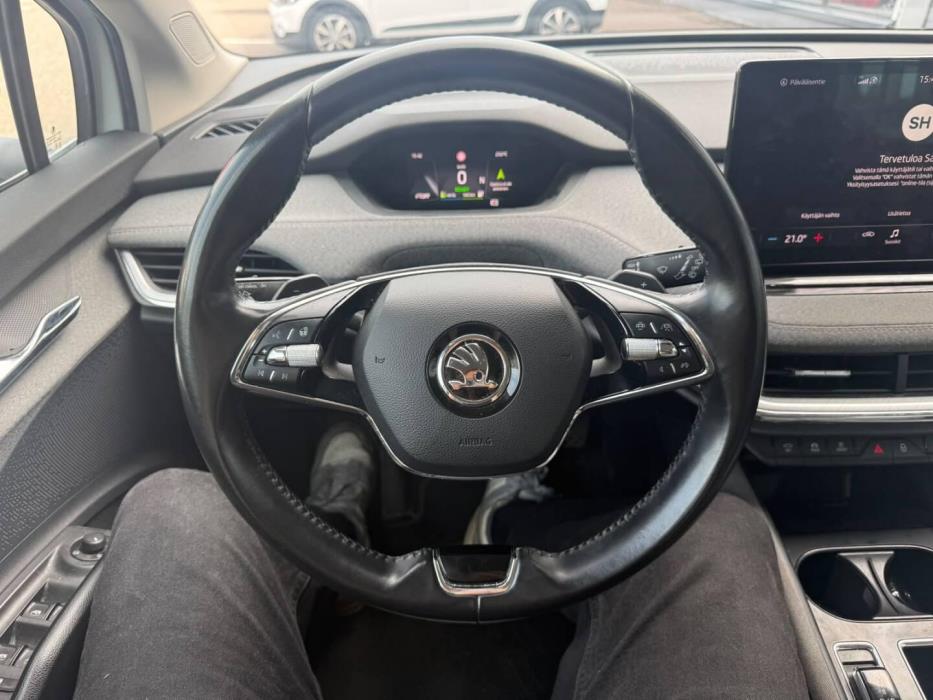 SKODA Enyaq 2022