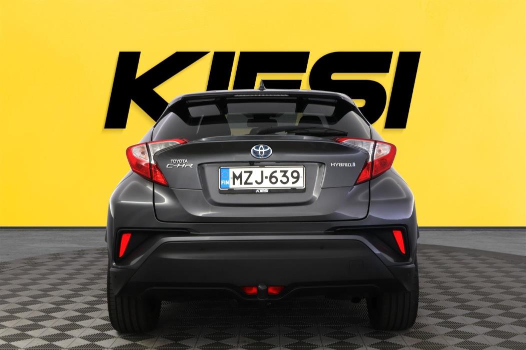 TOYOTA C-HR 2017