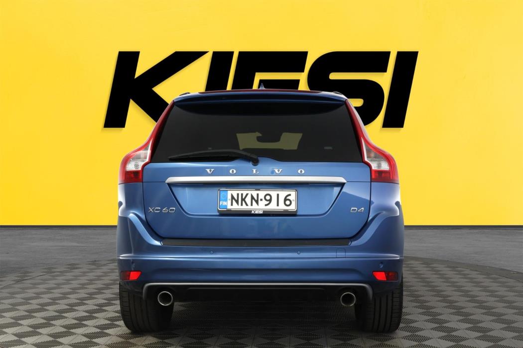 VOLVO XC60 2017