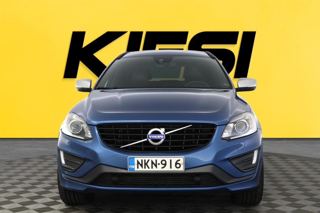 VOLVO XC60 2017
