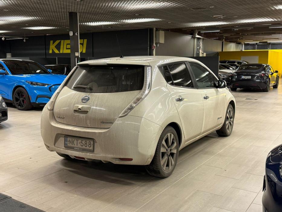 NISSAN Leaf 2017