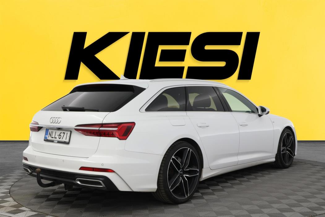 AUDI A6 2019