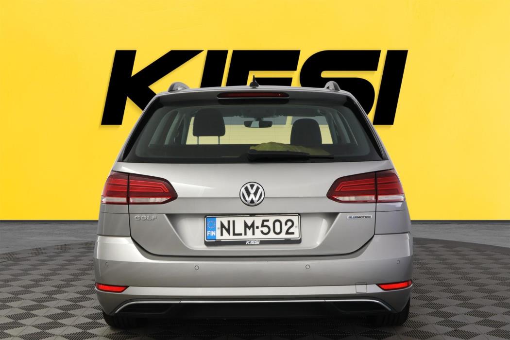 VOLKSWAGEN Golf 2019