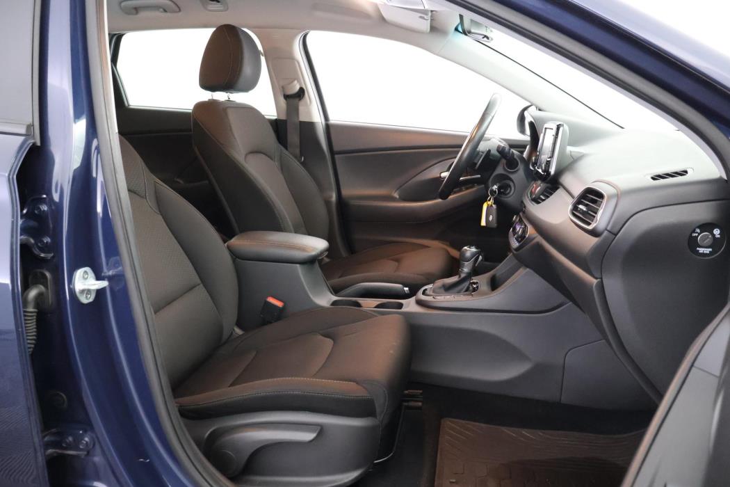 HYUNDAI i30 2019