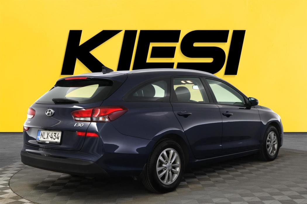 HYUNDAI i30 2019