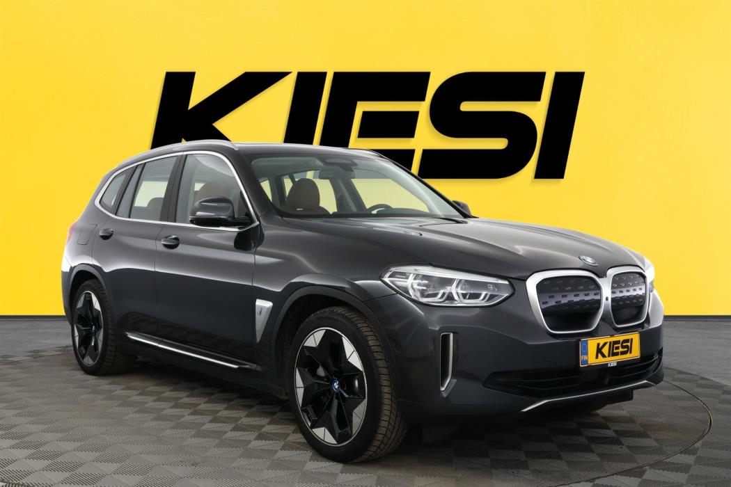 BMW iX3 2022