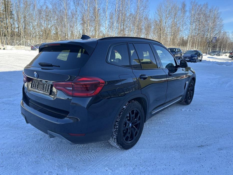 BMW iX3 2022