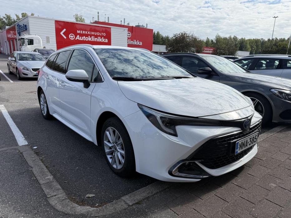 TOYOTA Corolla 2023