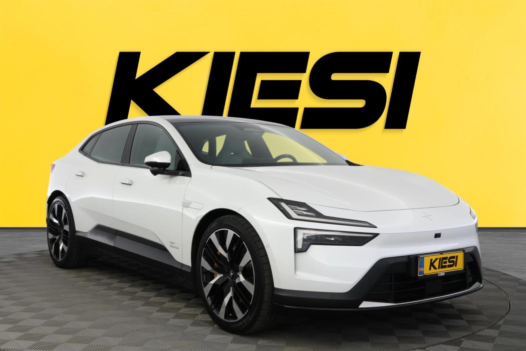 POLESTAR 4 2025