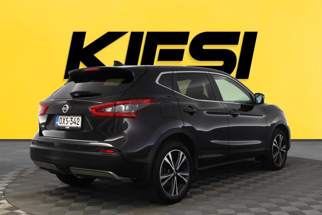 NISSAN Qashqai 2019
