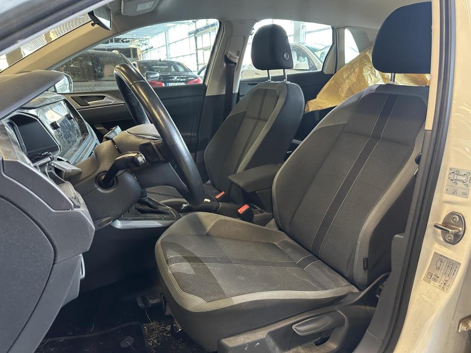 VOLKSWAGEN Polo 2020