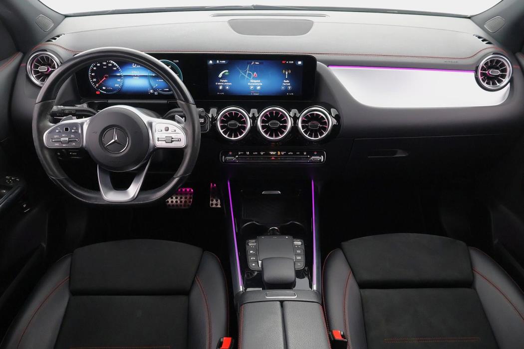 MERCEDES-BENZ EQA 2021