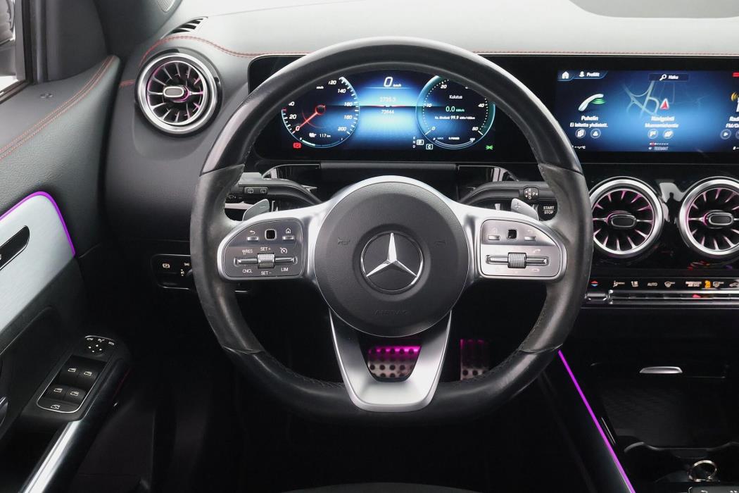 MERCEDES-BENZ EQA 2021