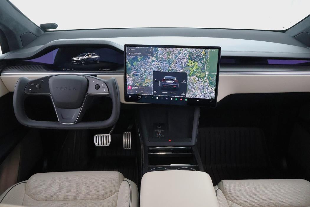 TESLA Model X 2023