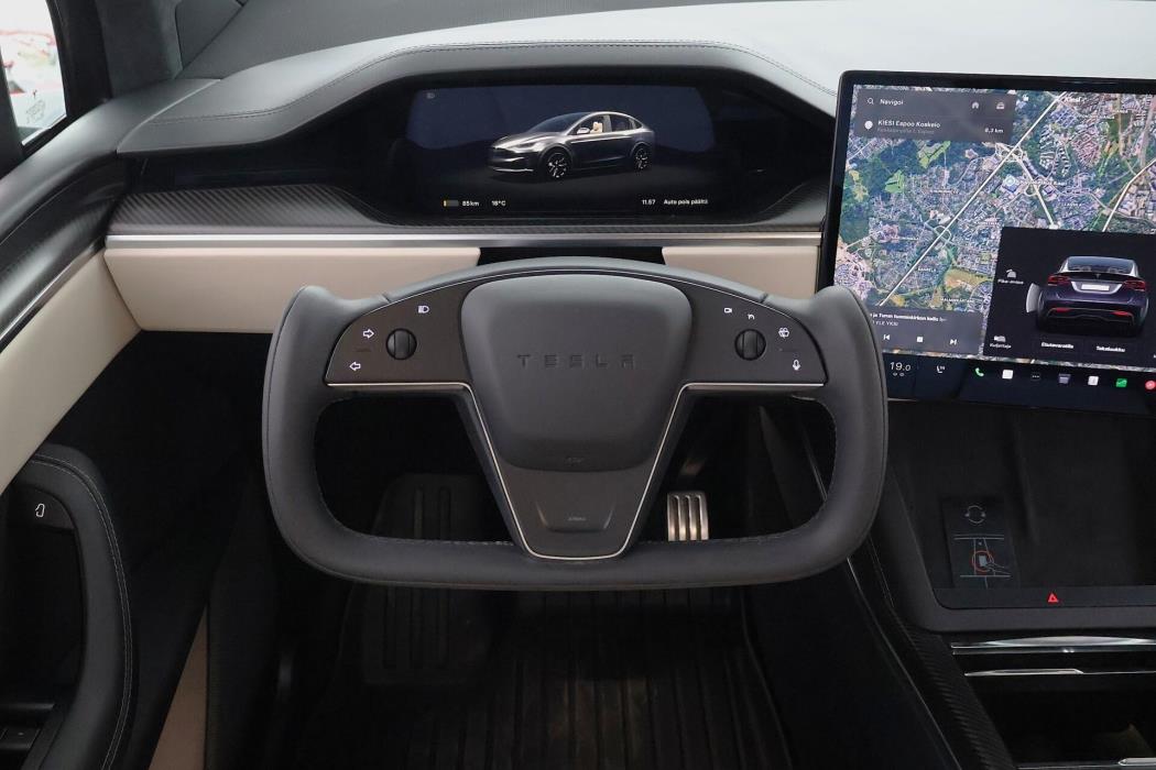TESLA Model X 2023