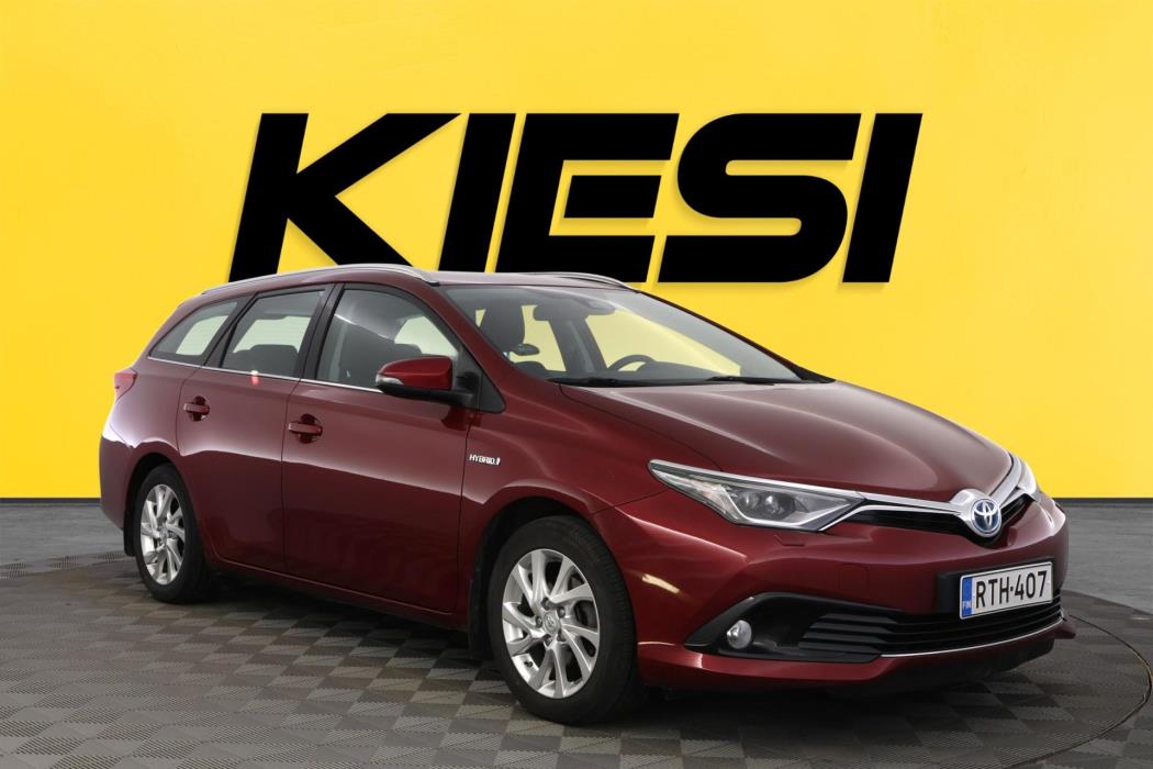 TOYOTA Auris 2017