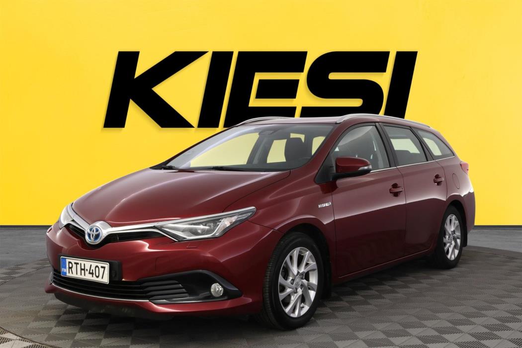 TOYOTA Auris 2017