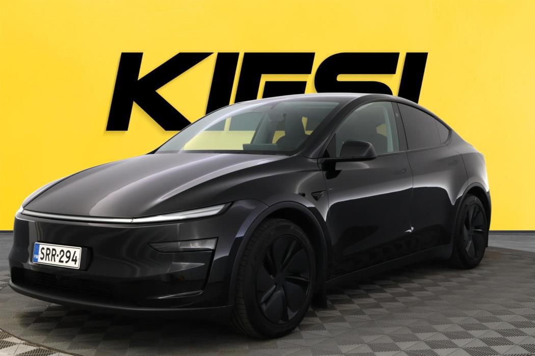 TESLA Model Y 2026