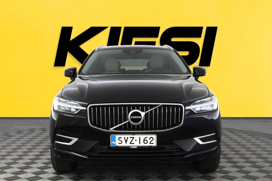 VOLVO XC60 2019