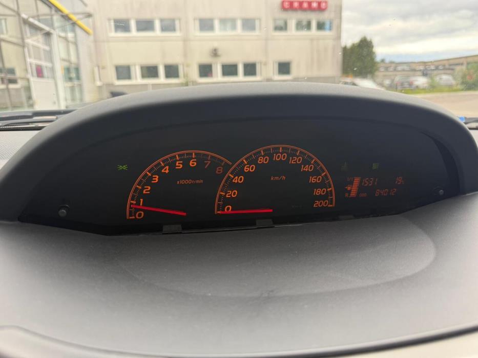 TOYOTA Yaris 2011